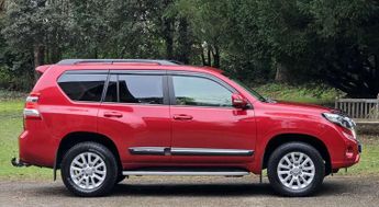 TOYOTA LAND CRUISER 2.8 Land Cruiser Invincible D-4D Auto 4WD 5dr