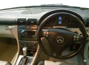 MERCEDES C-CLASS 2.1 C220 CDI SE Auto 3dr