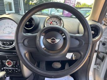 MINI COUNTRYMAN 1.6 Countryman One Auto 5dr