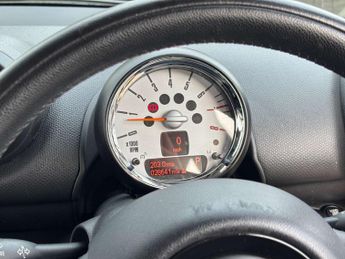 MINI COUNTRYMAN 1.6 Countryman One Auto 5dr