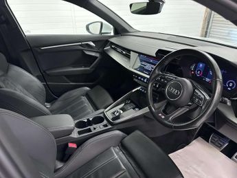 Audi A3 1.0 A3 Sportback 30 TFSI MHEV S Line Semi-Auto 5dr