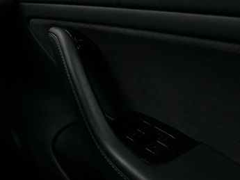 Tesla Model 3 Model 3 Long Range AWD 4WD 4dr