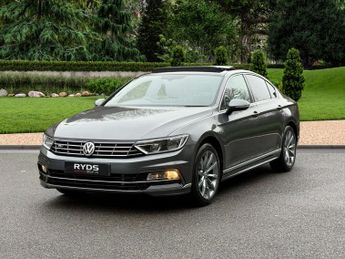 VOLKSWAGEN PASSAT 2.0 Passat R-Line TDI BlueMotion Technology Semi-Auto 4dr
