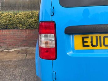 VOLKSWAGEN CADDY 1.9 Caddy C20 TDI Semi-Auto