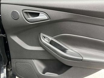 Ford FOCUS 1.0 Focus Titanium X T 5dr