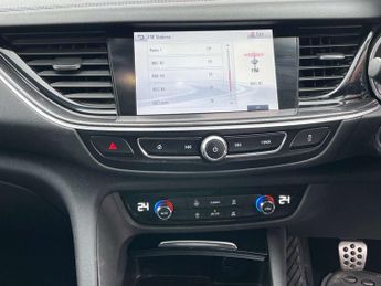 Vauxhall INSIGNIA 1.6 Insignia SRi Nav ecoTec TD 5dr