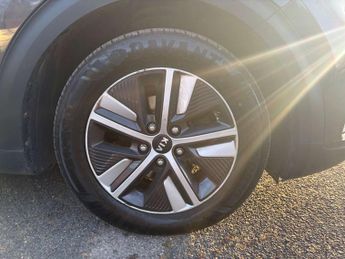 KIA NIRO 1.6 Niro 2 Semi-Auto 5dr