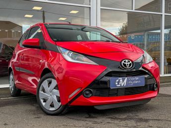 Toyota AYGO 1.0 Aygo X-Play VVT-i 5dr