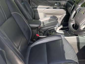 MITSUBISHI OUTLANDER 2.0 Outlander GX 4h PHEV Semi-Auto 4WD 5dr