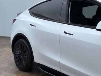 TESLA MODEL Y Model Y Long Range AWD 4WD 5dr
