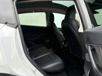 TESLA MODEL Y Model Y Long Range AWD 4WD 5dr