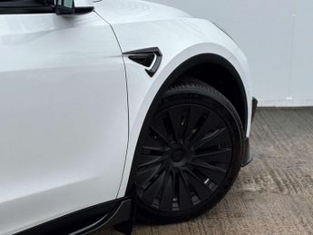 TESLA MODEL Y Model Y Long Range AWD 4WD 5dr