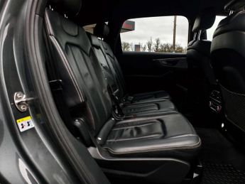 Audi Q7 3.0 Q7 S Line TDI Quattro Auto 4WD 5dr