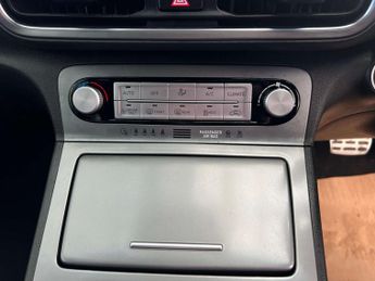 HYUNDAI KONA Kona Premium EV 5dr