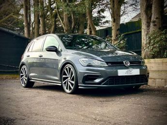 Volkswagen Golf 2.0 Golf R TSi Semi-Auto 4WD 5dr