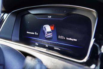 VOLKSWAGEN GOLF 2.0 Golf R TSi Semi-Auto 4WD 5dr