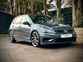 VOLKSWAGEN GOLF 2.0 Golf R TSi Semi-Auto 4WD 5dr