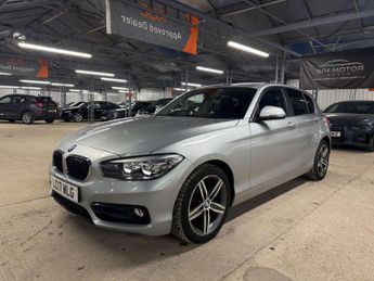 BMW 1 SERIES 1.5 118I Sport Auto 5dr