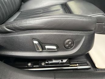 AUDI A6 3.0 A6 Black Edition TDI Semi-Auto 5dr