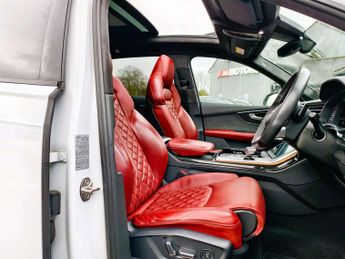 Audi SQ7 4.0 SQ7 Vorsprung TDI MHEV Quattro Auto 4WD 5dr