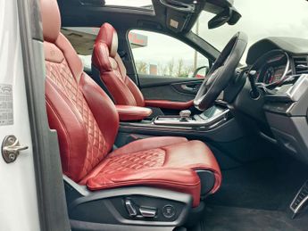 Audi SQ7 4.0 SQ7 Vorsprung TDI MHEV Quattro Auto 4WD 5dr