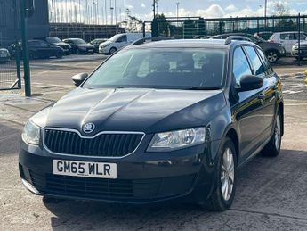 SKODA OCTAVIA 1.6 Octavia S TDI 5dr - NATIONAL DELIVERY*