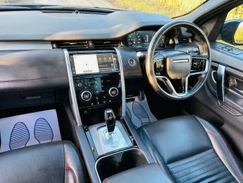 LAND ROVER DISCOVERY SPORT 1.5 Discovery Sport R-Dynamic HSE P300e Auto 4WD 5dr