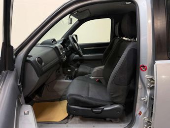 Ford Ranger 2.5 Ranger Thunder Double Cab 4WD 4WD 5dr
