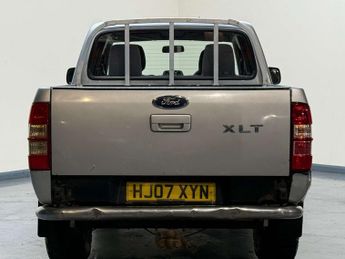 Ford Ranger 2.5 Ranger Thunder Double Cab 4WD 4WD 5dr