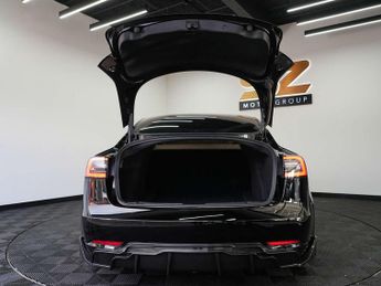 Tesla Model 3 Model 3 Long Range AWD 4WD 4dr