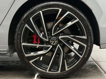 Volkswagen GOLF 2.0 Golf Clubsport GTi TSi Semi-Auto 5dr