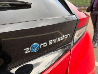 NISSAN LEAF Leaf N-Connecta 5dr