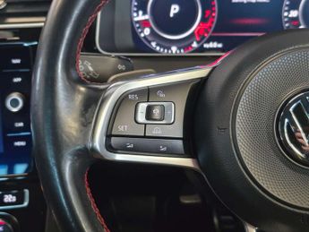 Volkswagen GOLF 2.0 Golf GTi TSi Semi-Auto 5dr