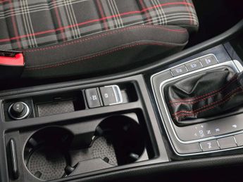 Volkswagen GOLF 2.0 Golf GTi TSi Semi-Auto 5dr