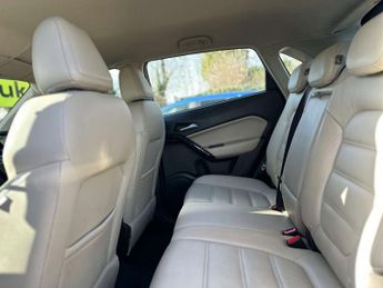 MG GS 1.5 GS Exclusive Semi-Auto 5dr