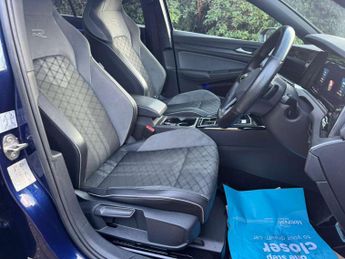 VOLKSWAGEN GOLF 1.5 Golf R-Line eTSI Semi-Auto 5dr