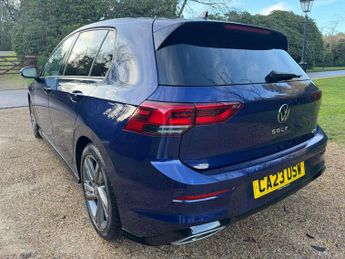 VOLKSWAGEN GOLF 1.5 Golf R-Line eTSI Semi-Auto 5dr