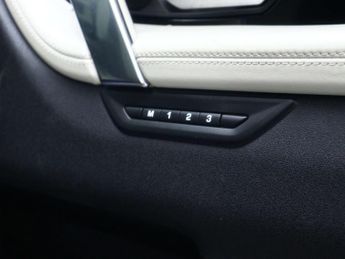 LAND ROVER DISCOVERY SPORT 2.0 Discovery Sport R-Dynamic HSE Auto 4WD 5dr