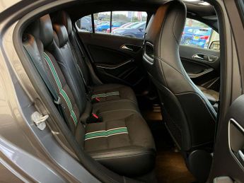 MERCEDES-BENZ A-CLASS 2.1 A 220 D Motorsport Edition Premium Auto 5dr