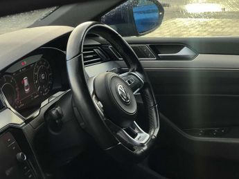 Volkswagen ARTEON 2.0 Arteon R-Line TDI Semi-Auto 5dr