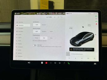 TESLA MODEL 3 Model 3 Long Range AWD 4WD 4dr