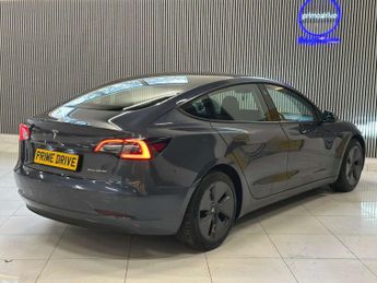 TESLA MODEL 3 Model 3 Long Range AWD 4WD 4dr