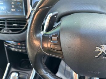 PEUGEOT 2008 1.2 2008 Allure Semi-Auto 5dr