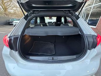 PEUGEOT 208 208 GT Premium EV 5dr