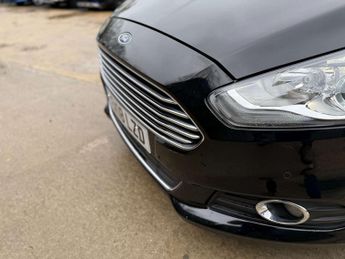 FORD S-MAX 2.0 S-Max Titanium TDCi Auto 5dr