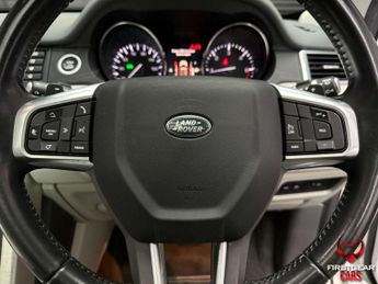 Land Rover Discovery Sport 2.0 TD4 HSE Black SUV 5dr Diesel Auto 4WD Euro 6 (s/s) (180 ps)