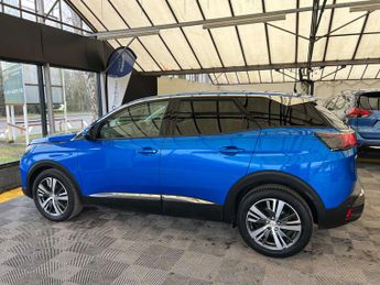 PEUGEOT 3008 1.5 3008 Allure Blue HDi S/S Auto 5dr
