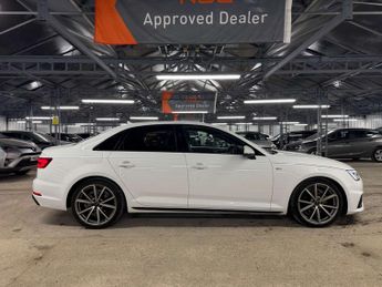 AUDI A4 2.0 A4 Black Edition 35 TFSI Semi-Auto 4dr