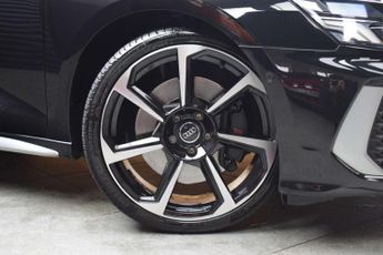 Audi S3 2.0 S3 Sportback TFSI Quattro Semi-Auto 4WD 5dr