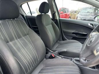 VAUXHALL CORSA 1.4 Corsa Club A/C Auto 5dr